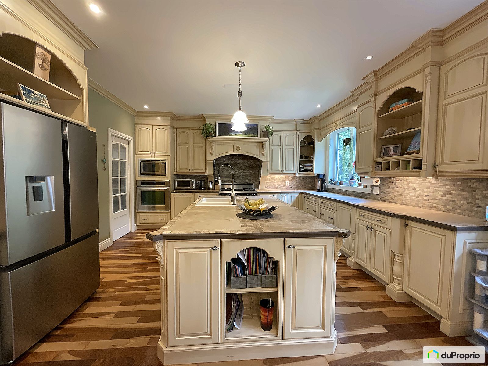 Cuisine gastronomique VIKING professionnelle - Maison luxe à vendre